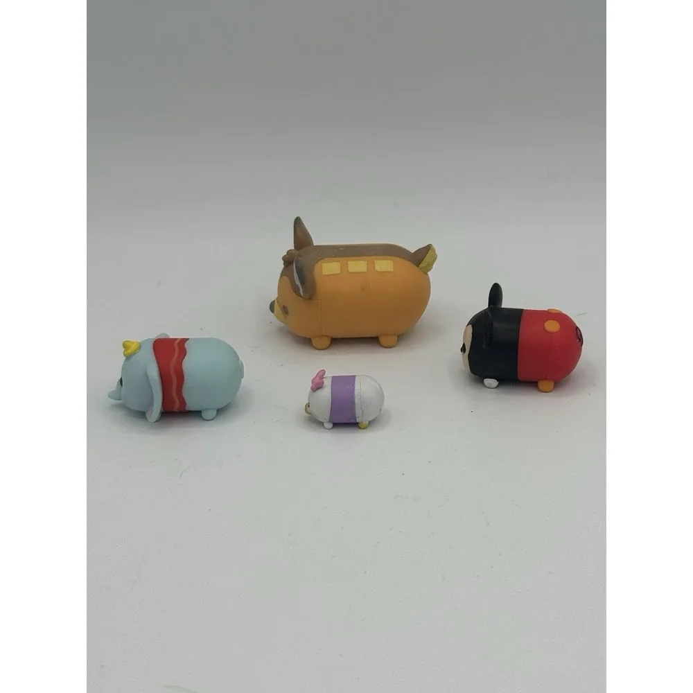 Lot Of 4 Disney Tsum Tsum Vinyl Mini‎ Figures Characters Mickey, Dumbo, Bambi